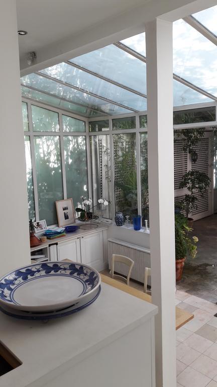 Villa Des Iris Париж Экстерьер фото