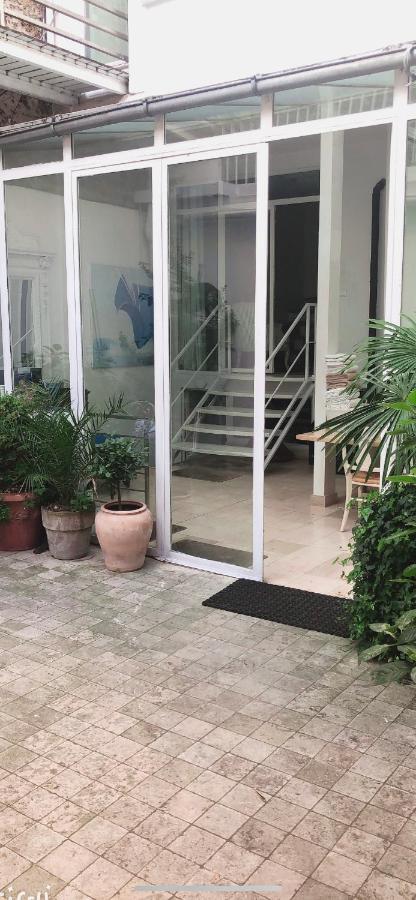 Villa Des Iris Париж Экстерьер фото
